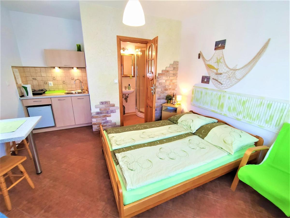 Madzia Wladyslawowo Z Aneksami Kuchennymi Apartamento Exterior foto